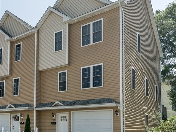 39 Sigel St, Worcester MA 01610