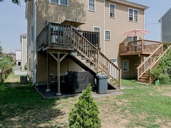 39 Sigel St, Worcester MA 01610