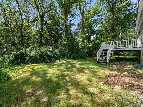 5 Chase Dr, Sharon MA 02067