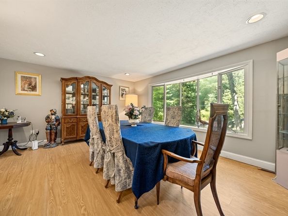 5 Chase Dr, Sharon MA 02067