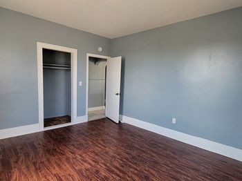 22 Ronan St