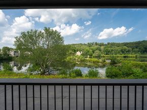 112 Mill Pond 112, North Andover MA 01845