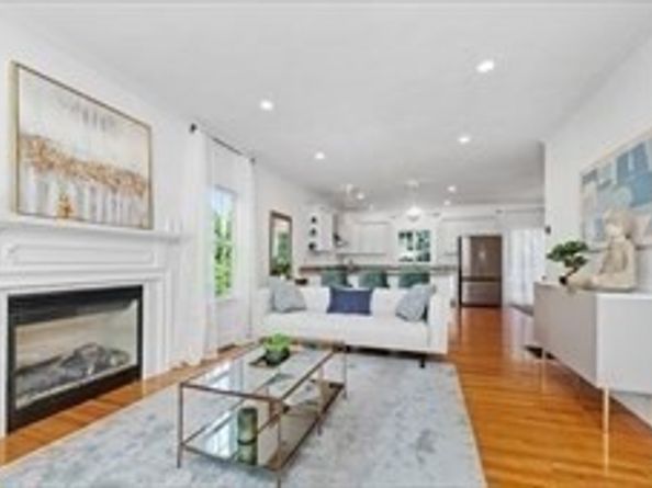 7 Sherman Place 7, Winchester MA 01890