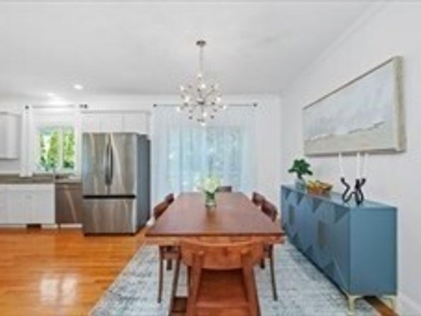 7 Sherman Place 7, Winchester MA 01890