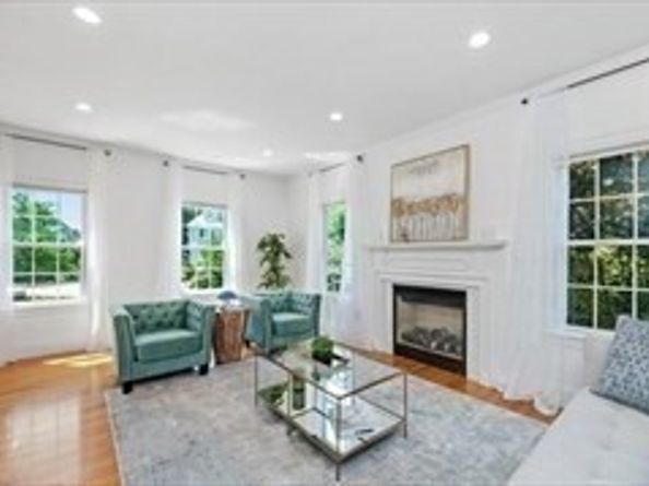7 Sherman Place 7, Winchester MA 01890