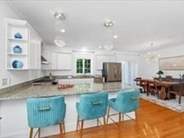 7 Sherman Place 7, Winchester MA 01890