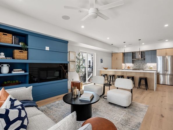 527 East 7th Street 1, Boston MA 02127