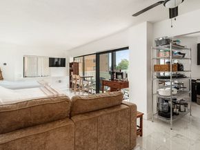 300 Lynn Shore Dr 612, Lynn MA 01902