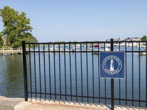 4 Margin St A, Cohasset MA 02025