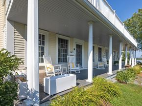 4 Margin St A, Cohasset MA 02025
