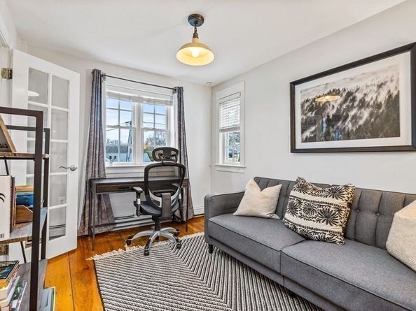 4 Margin St A, Cohasset MA 02025
