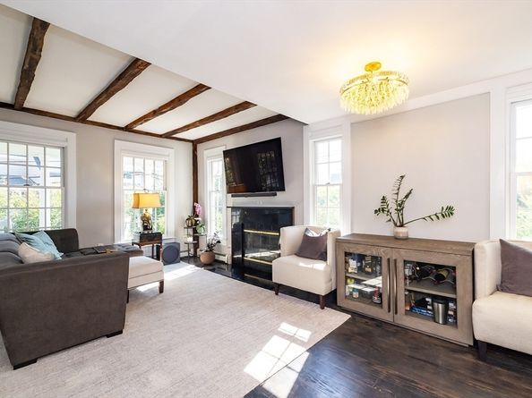 4 Margin St A, Cohasset MA 02025