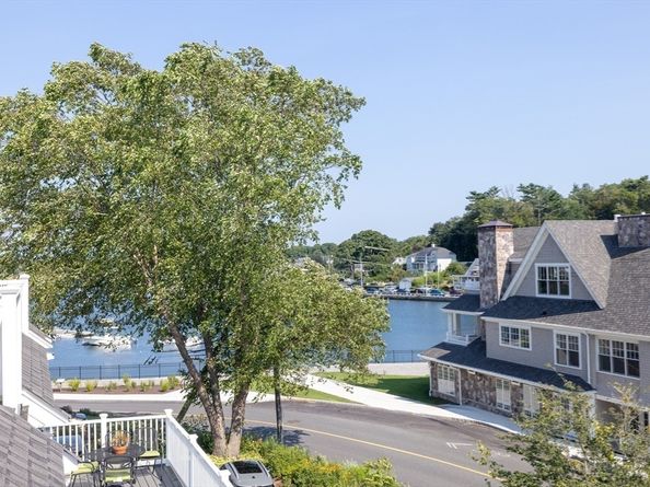 4 Margin St A, Cohasset MA 02025