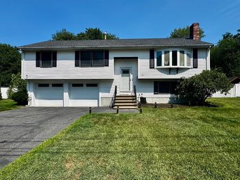 65 Lheureux Cir