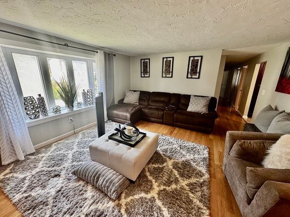65 Lheureux Cir, Randolph MA 02368