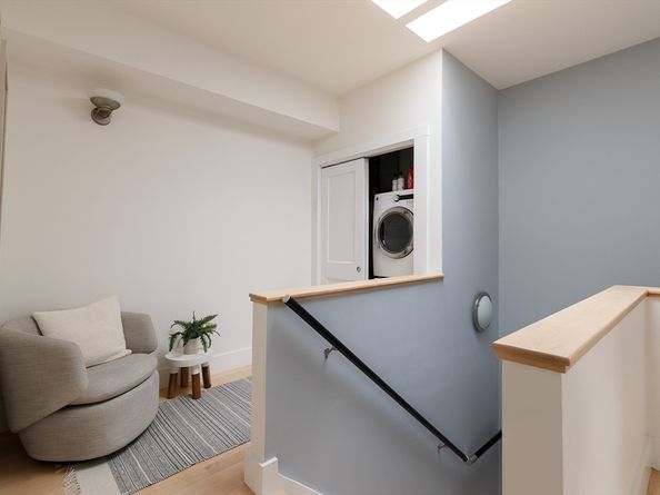 94 Hampshire St B, Cambridge MA 02139