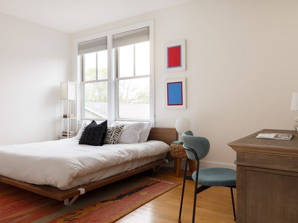 94 Hampshire St B, Cambridge MA 02139