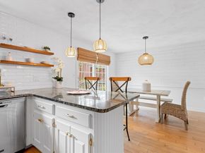 406 Wellman Ave 406, Chelmsford MA 01863