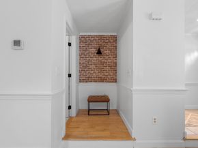 406 Wellman Ave 406, Chelmsford MA 01863