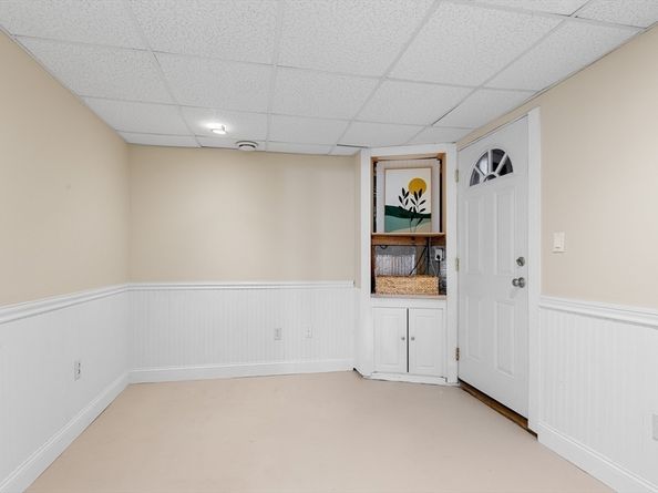 406 Wellman Ave 406, Chelmsford MA 01863