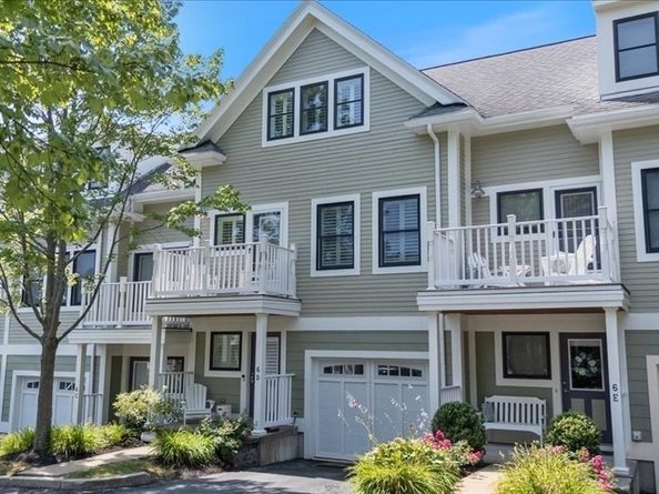 6 Summer St D, Manchester MA 01944