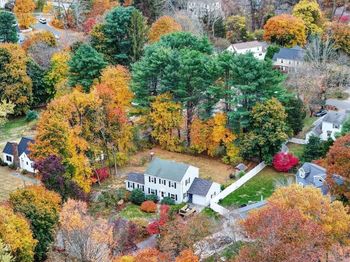 60 Warwick Dr