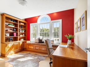 6 Stagecoach Ln, Lynnfield MA 01940