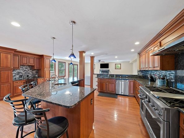 91 Winslow St., Marshfield MA 02050