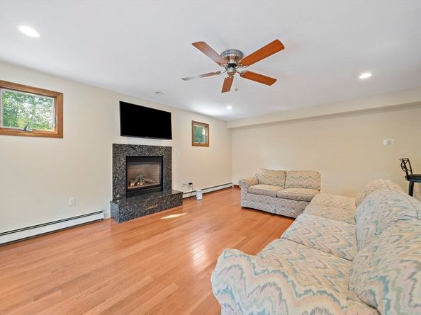 91 Winslow St., Marshfield MA 02050