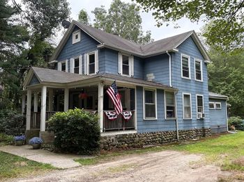 33 Spencer St