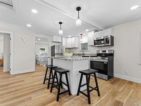 38 Oakhurst Rd, Hopkinton MA 01748