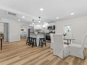38 Oakhurst Rd, Hopkinton MA 01748