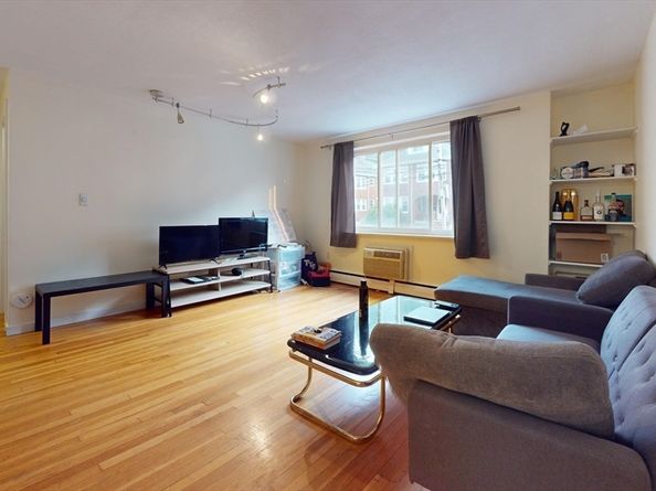 71 Colborne Rd 1B, Boston MA 02135