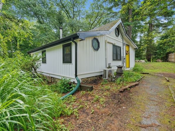 2050 Salem St, North Andover MA 01845