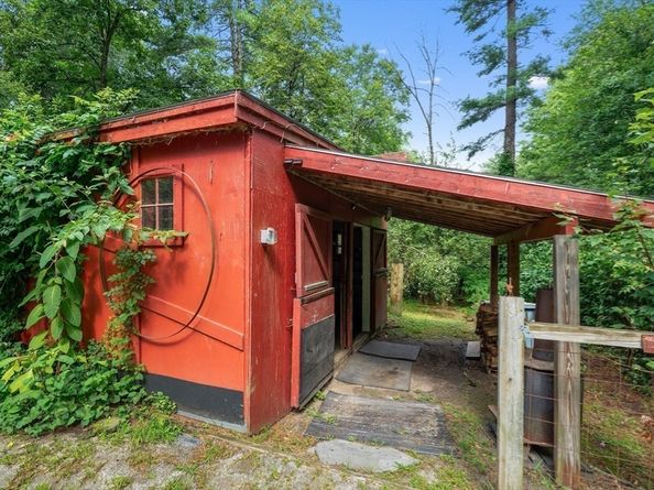 2050 Salem St, North Andover MA 01845