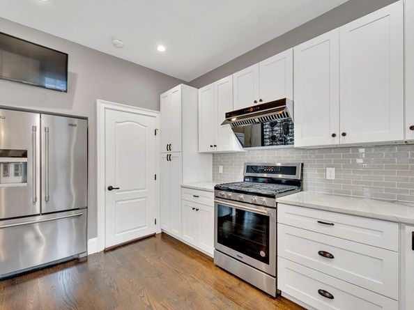 3 Highet Ave, Woburn MA 01801