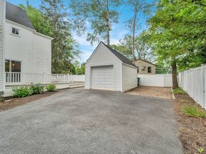 3 Highet Ave, Woburn MA 01801