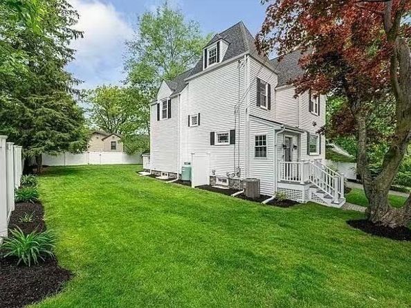 3 Highet Ave, Woburn MA 01801