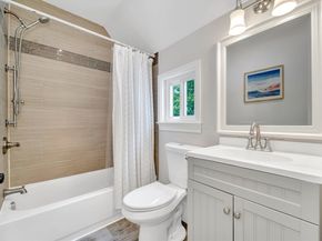 3 Highet Ave, Woburn MA 01801