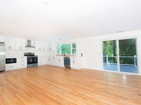 196 Chapin, Hudson MA 01749