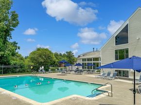 17 Patricia Dr 17, Stoughton MA 02072