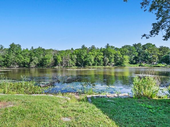 317 Water Street, Bridgewater MA 02324