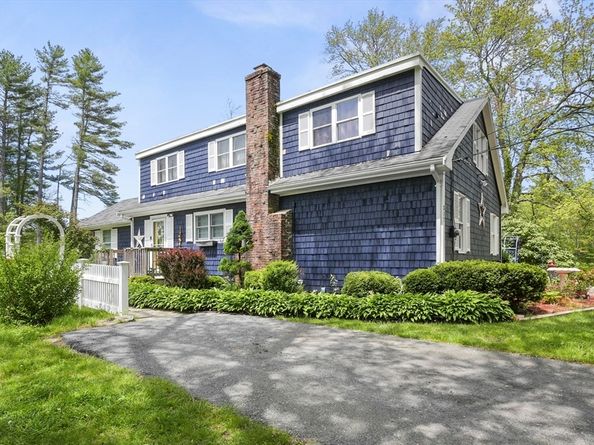 317 Water Street, Bridgewater MA 02324