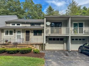 4 Toria Heights Rd 4, Oxford MA 01540
