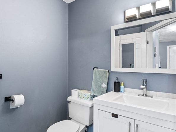 36 Greystone 36, Quincy MA 02169