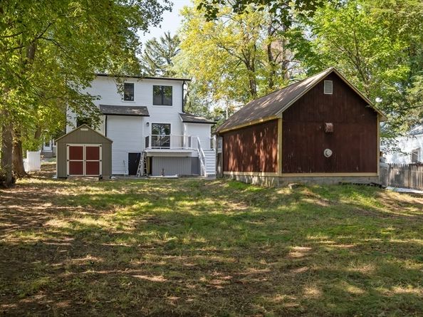 7 Wesleyan St, Shrewsbury MA 01545
