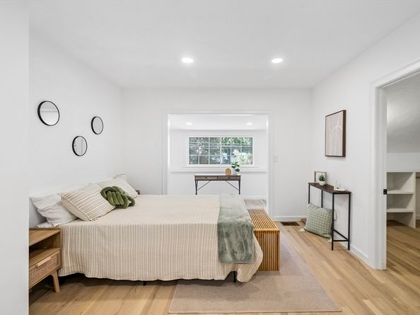 7 Wesleyan St, Shrewsbury MA 01545