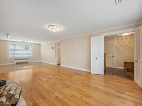 218 Upham, Melrose MA 02176