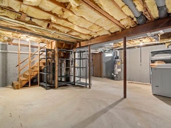 24 Pinecrest Vlg 24, Hopkinton MA 01748