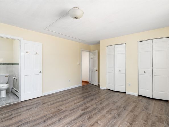 73 Charlesbank Rd 105, Newton MA 02458